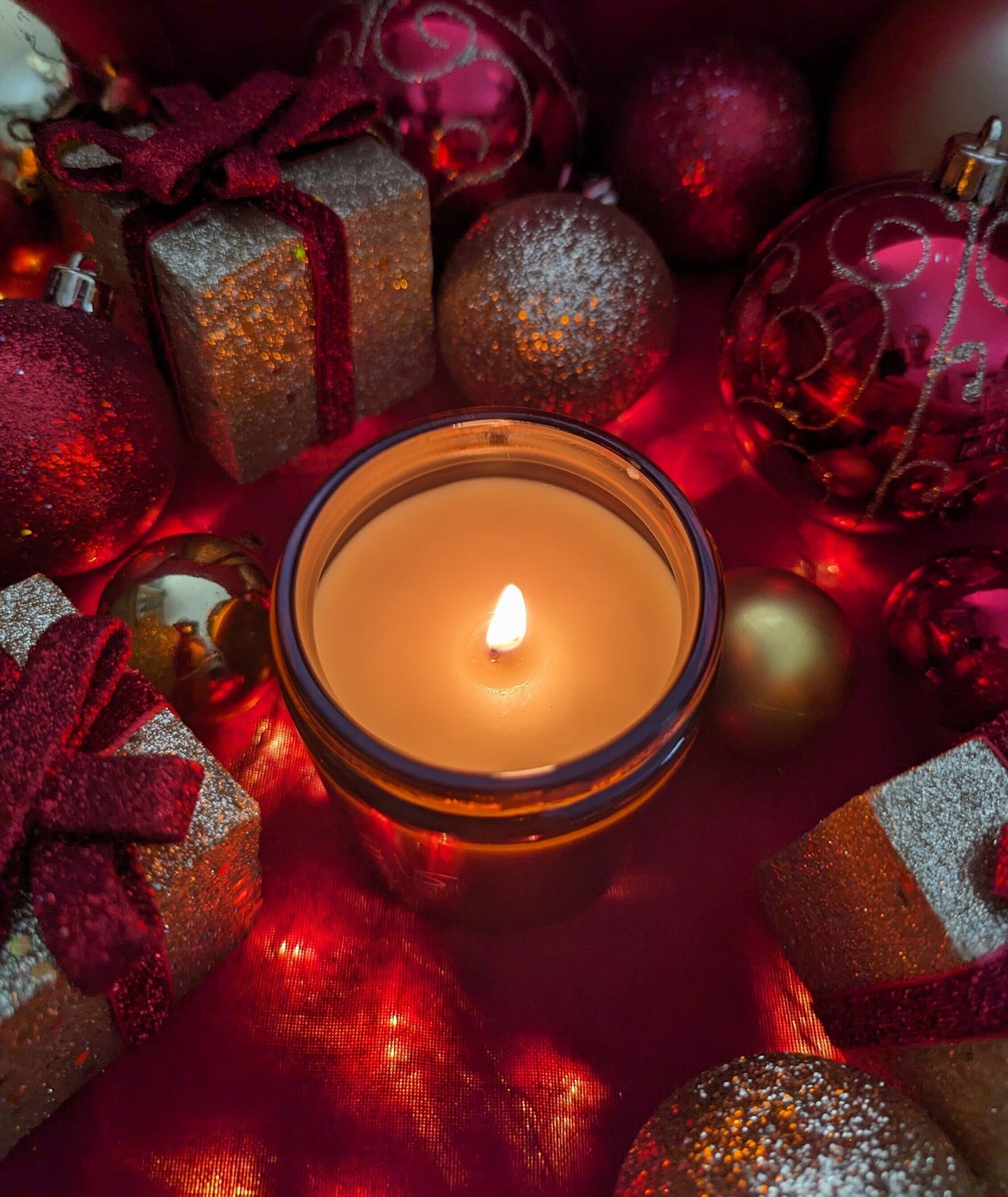 Merry Christmas Luxury Scented Candle - 100% organic soy wax candle with premium essential oils in amber glass jar. Eco friendly.