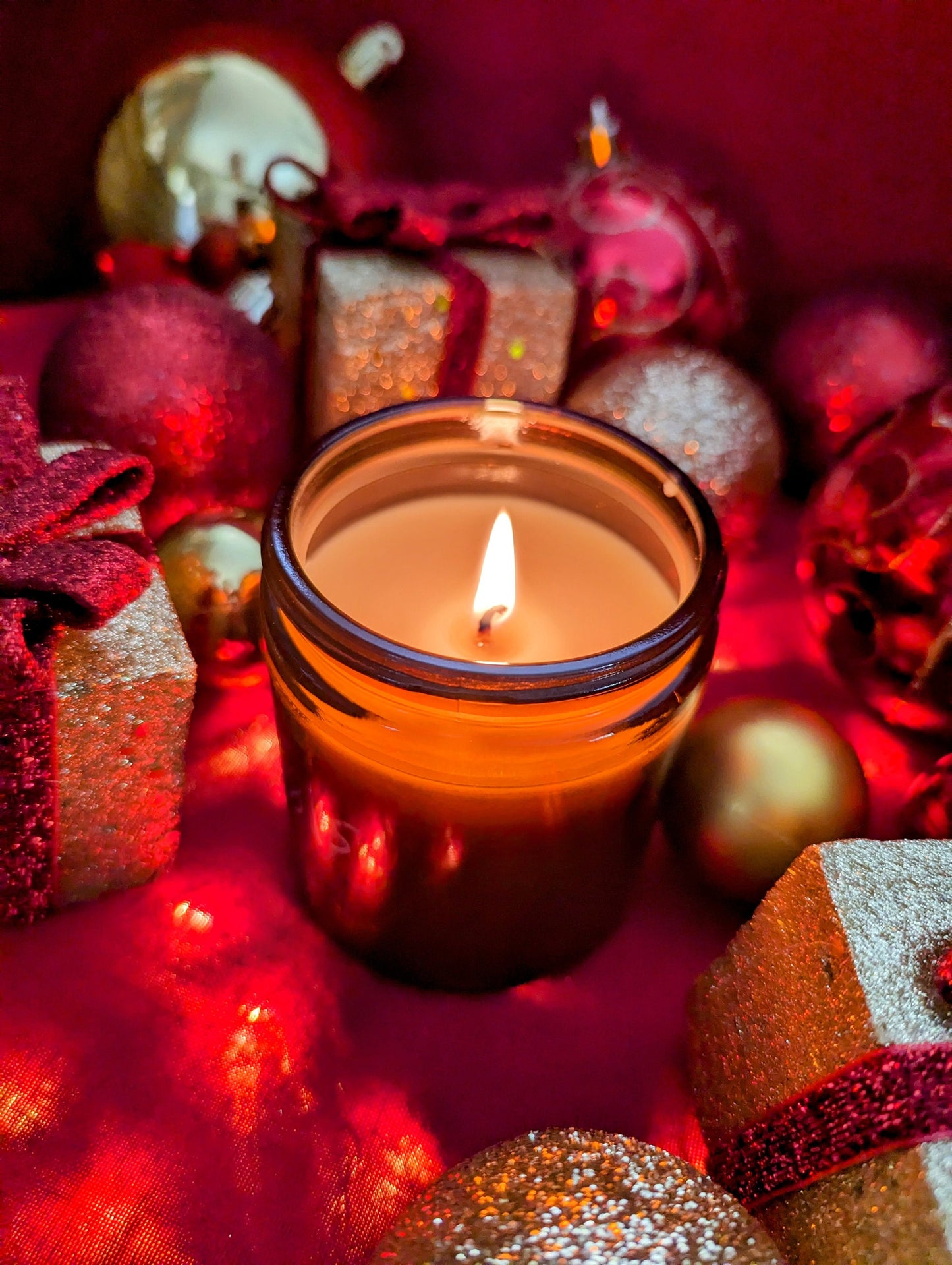 Merry Christmas Luxury Scented Candle - 100% organic soy wax candle with premium essential oils in amber glass jar. Eco friendly.