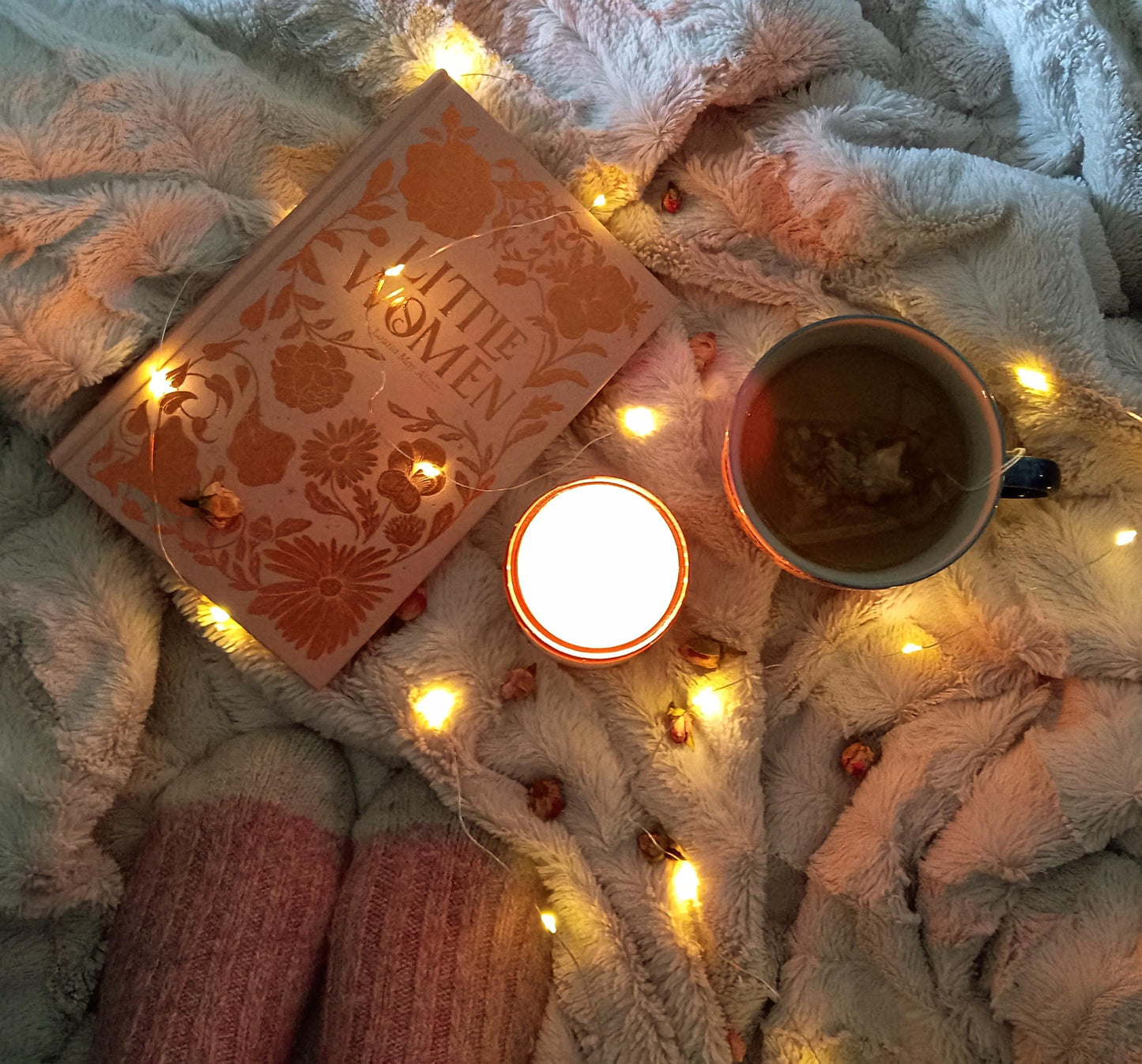 Self Care Day Luxury Scented Candle - 100% organic soy wax candle with premium essential oils in amber glass jar. Eco friendly.