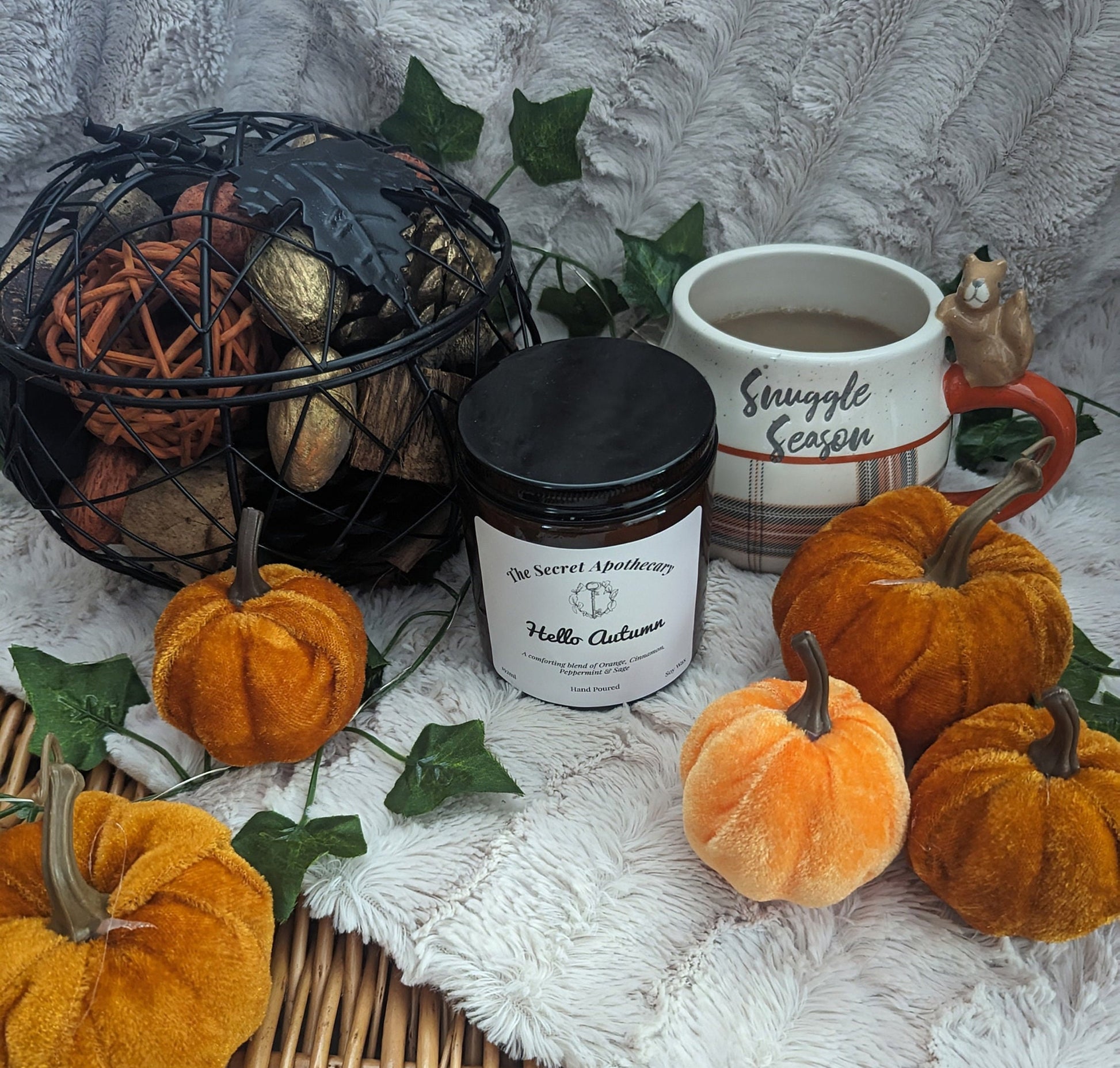 Hello Autumn Luxury Scented Candle - 100% organic soy wax candle with premium essential oils in amber glass jar. Eco friendly.