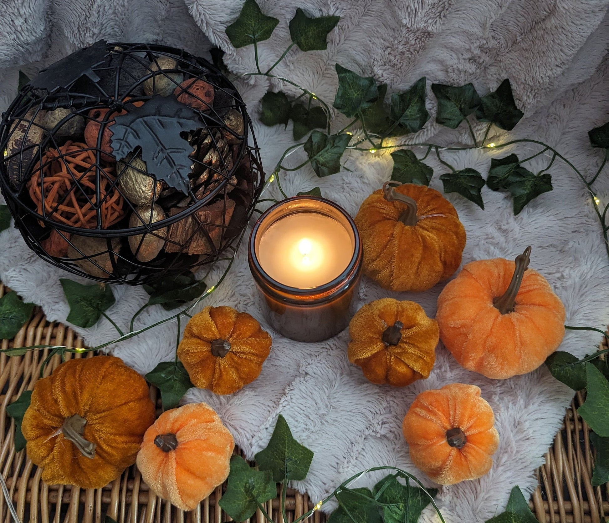 Pumpkin Pie Luxury Scented Candle - 100% organic soy wax candle with premium essential oils in amber glass jar. Eco friendly.