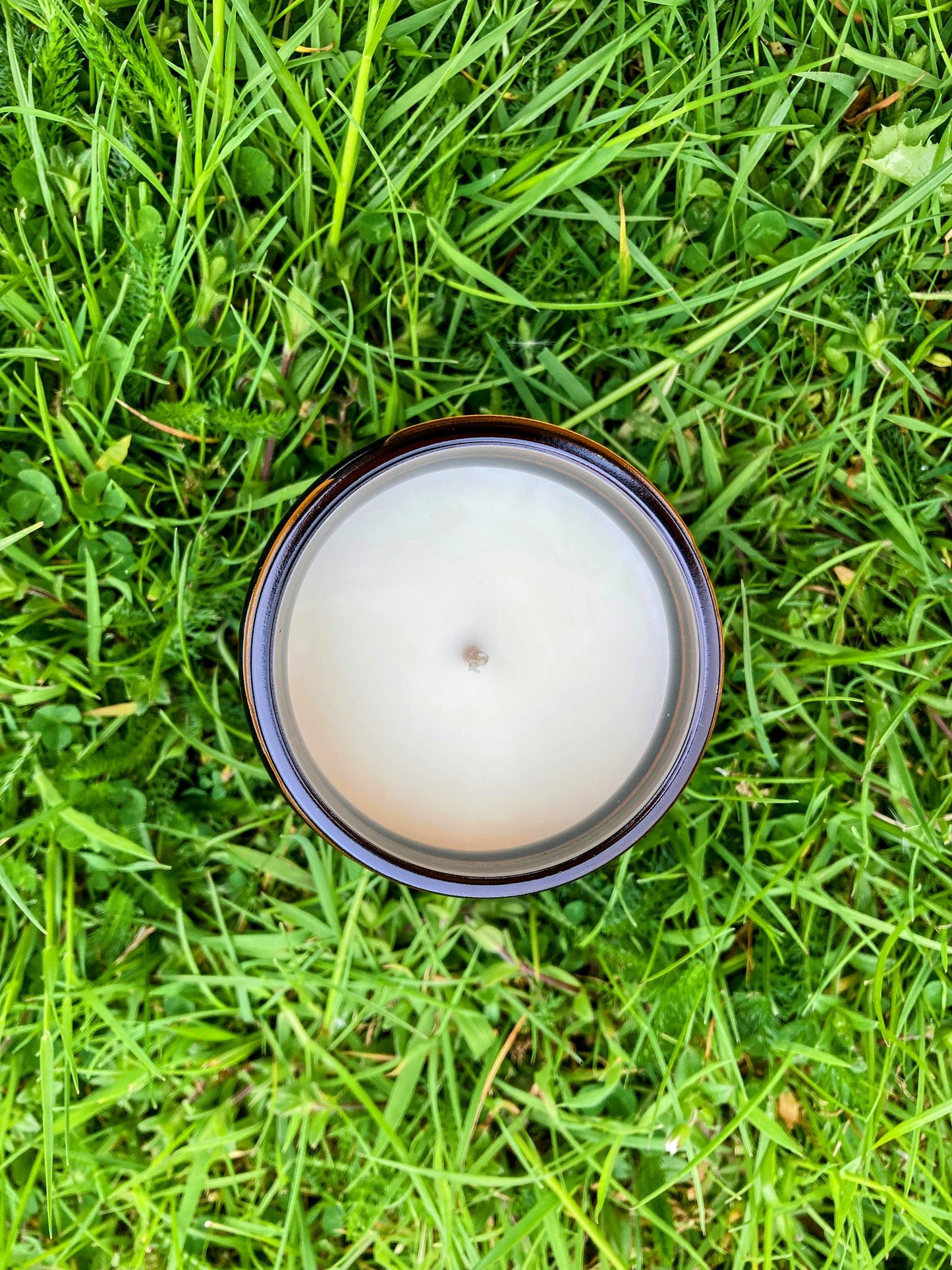 New Beginnings Luxury Scented Candle - 100 % organic soy wax candle with premium essential oils in amber glass jar. Eco friendly.