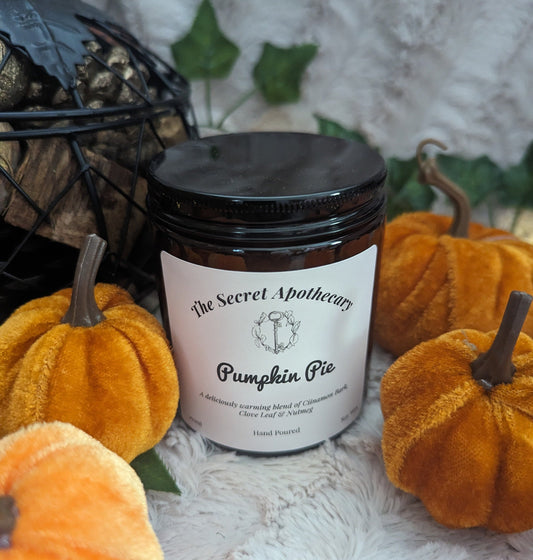 Pumpkin Pie Luxury Scented Candle - 100% organic soy wax candle with premium essential oils in amber glass jar. Eco friendly.