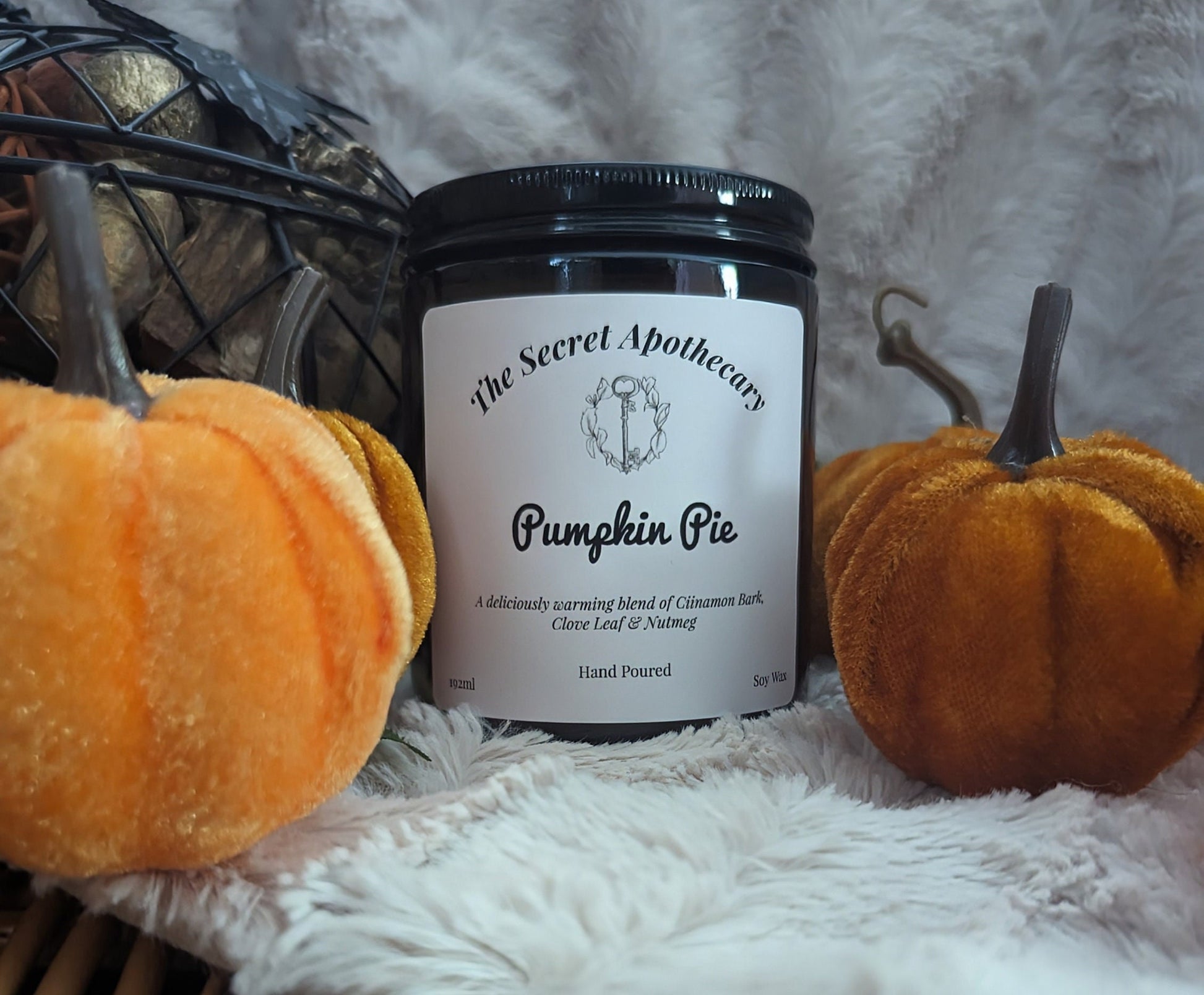 Pumpkin Pie Luxury Scented Candle - 100% organic soy wax candle with premium essential oils in amber glass jar. Eco friendly.