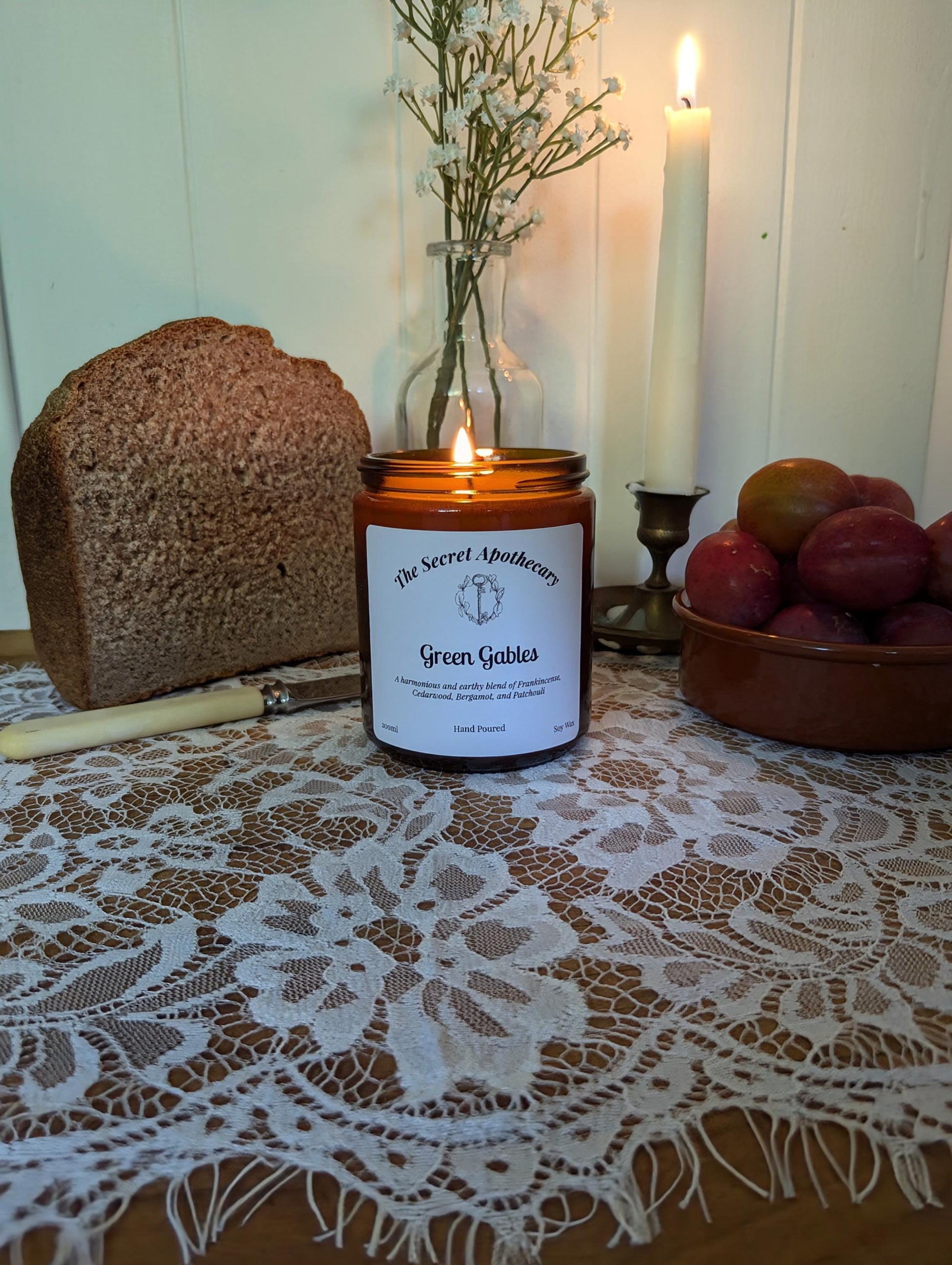 Green Gables Luxury Scented Candle - 100% Organic Soy Wax With Premium Essential Oils in Amber Glass Jar. Eco Friendly.