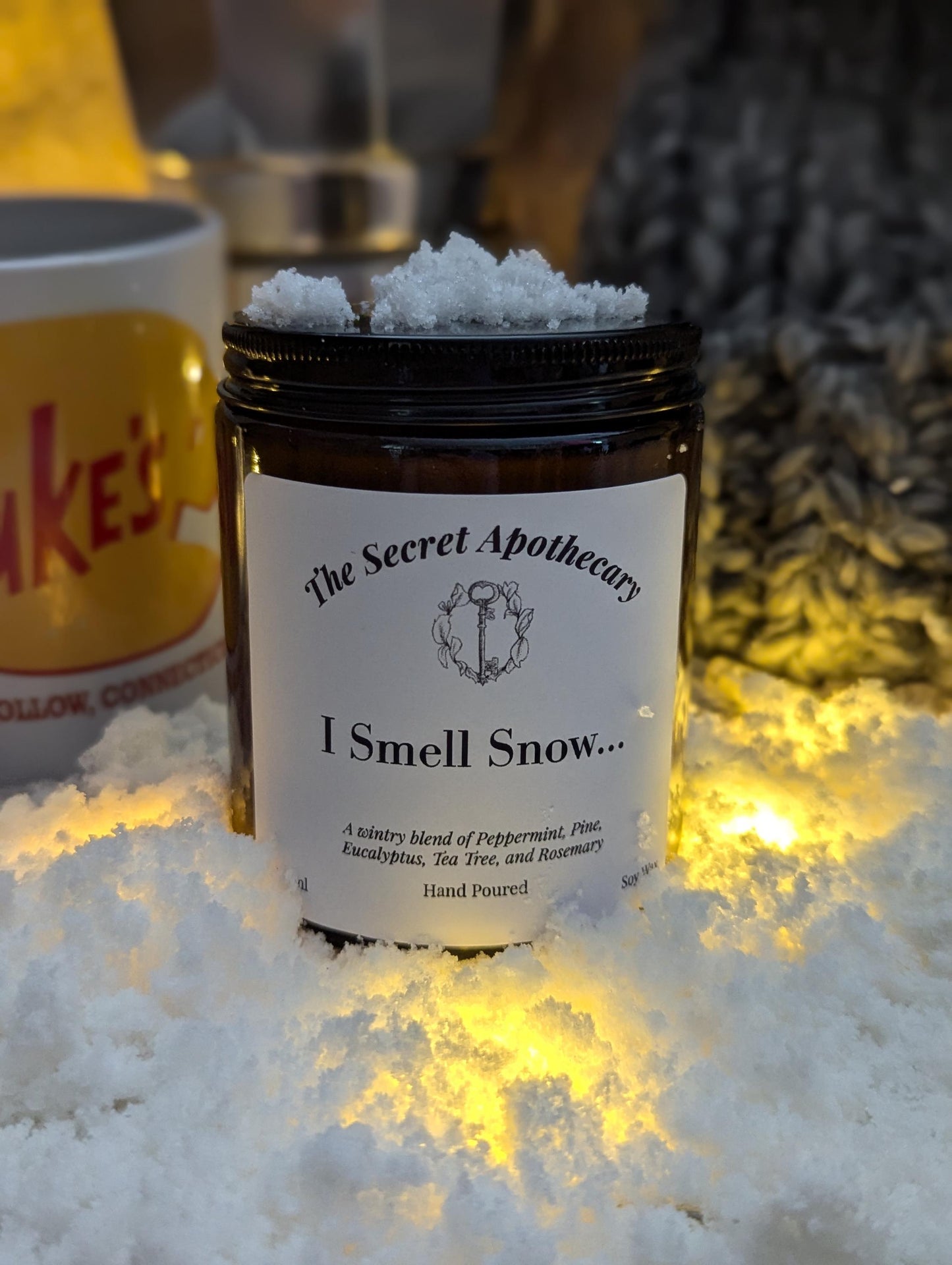 I Smell Snow... Luxury Scented Candle - 100% Organic Soy Wax With Premium Essential Oils in Amber Glass Jar. Gilmore Girls.